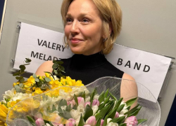 На концерте Меладзе в Милане отметила 47-летие Альбина Джанабаева