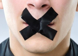 В Волгограде руководство облдумы засекретило информацию об аренде компьютеров по 135 тысяч рублей за штуку