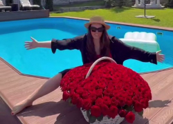 Звезда эстрады Ирина Дубцова пошла по стопам Собчак и Баскова: решила открыть бизнес