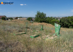 Тело женщины нашли на могиле в Михайловке