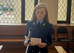 Продать раздавившее Екатерину Буравлеву BMW ради компенсации троим детям и вдовцу просит прокуратура 