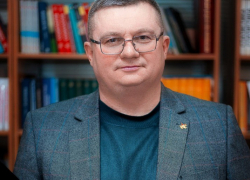 Преподававший в академическом колледже экс-полицейский Андрей Насонов скончался в Волгограде