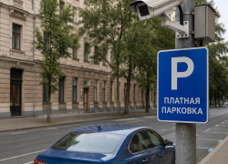 В Волгограде срочно арендуют слежку за платными парковками на 210 млн