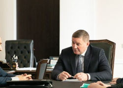 Губернатор Андрей Бочаров в рейтинге «мужчин года» оказался ниже Кокорина и Патриарха Кирилла