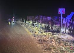 Есть погибший: жуткое ДТП с фурой показали под Волгоградом