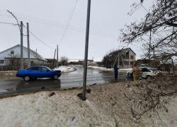 Водитель Renault  протаранил Kia в Волгограде: мужчина погиб за рулем 