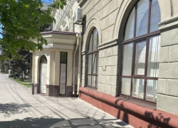 Общепит предлагают открыть в подвале рядом со зданием администрации в Волгограде