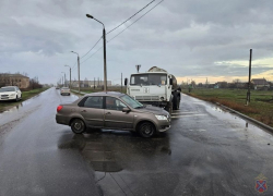Семилетняя пострадала в ДТП с КамАЗом под Волгоградом
