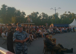 Тысячи волгоградцев болели за сборную России в матче с бельгийцами