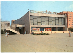 От "визитной карточки" юга Волгограда до руин: 51 год назад открылся кинотеатр «Юбилейный»