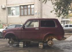 В Волгограде орудуют охотники за зимней резиной