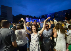 Концерт Мити Фомина, рыцари и фейерверк: топ бесплатных мероприятий для волгоградцев на 22-24 июля