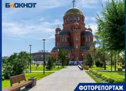 Открывшийся для волгоградцев Александровский сад в объективе фотографа