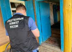 Истекающая кровью волгоградка отказалась от скорой, потому что спешила домой — она умерла