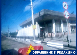 «Когда люди вышли работать, они вспомнили про ремонт»: волгоградку возмутил парализованный Астраханский мост