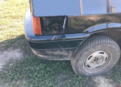 Ревнивец порезал шины и попытался поджечь автомобиль соперника в Волгоградской области