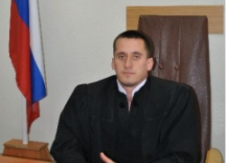 "Отрезал, запихал в рот и сдался полиции": кто и зачем убил судью Ветлугина под Волгоградом 