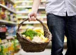 Стоимость минимального набора продуктов питания снизилась в цене в Волгоградской области