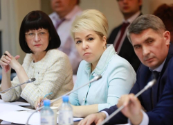 Волгоградская депутат оказалась популярнее Поклонской и Яровой