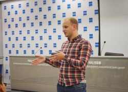 Руководитель волгоградской «Единой России» нарушает правила дорожного движения и не платит штраф