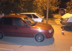 18-летняя волгоградка на иномарке сбила ребенка у дома