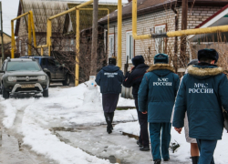 Под Волгоградом при пожаре погибли отец с 10-летним сыном