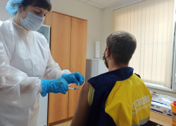 Облздрав назвал число оставшихся антиковидных вакцин в Волгоградской области