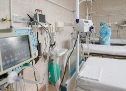 12 пенсионеров и 3 молодых: как COVID-19 убил 15 волгоградцев