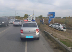 Под Волгоградом таксист Uber после ДТП попал в больницу вместе с пассажиркой 