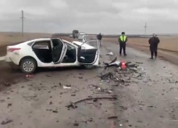 Трое детей ранены, водитель погиб: видео жуткой «мясорубки» после ДТП в Волгоградской области