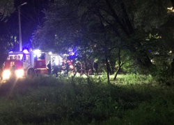 Двое в реанимации: при пожаре общежития в Волжском эвакуировали 20 человек