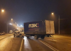 Стали известны подробности ДТП на Третьей Продольной в Волгограде, где столкнулись "Газель" и еще три машины 