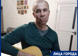Хочет спеть дуэтом с Максим: бард-военный из Волгограда едет сражаться на Украину