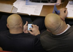 Миллионы рублей потратят на собственный пиар волгоградские депутаты, не нашедшие денег для пенсионеров