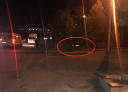 Audi TT на скорости влетела в палисадник частного дома в Волгограде