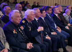 «Спасли мир от глобальной катастрофы»: волгоградцы склонили головы перед чернобыльцами