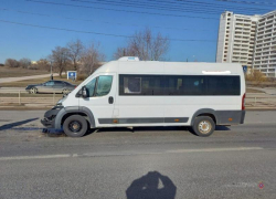 Три человека пострадали в ДТП с маршруткой в Волгоградской области 