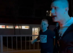 Возбуждено дело после жесткого избиения подростками пассажира автобуса в Волгограде