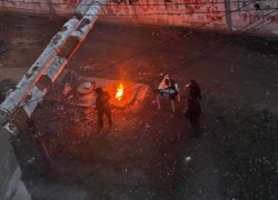 Шашлыки под теплотрассой повадились жарить в Волгограде