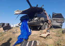 В реанимации спасают трех женщин из шок-ДТП с погибшим младенцем под Волгоградом