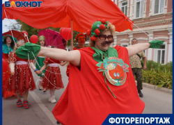 Свежие помидоры оказались в дефиците на фестивале "Ахтубинский помидор"