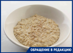 «Как тарелка каши и яйцо могли подорожать на 20 рублей?»: волгоградка в шоке от школьного питания