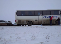 Подробности ДТП с автобусом под Волгоградом, где пострадали 5 человек