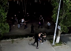 Массовая драка в Волгограде попала на видео 