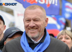 Лидера волгоградской «Единой России» изгнали из комиссии по присвоению почетных званий