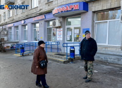 Масок нет: люди не могут элементарно защититься