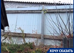 Волгоградка боится быть похороненной заживо из-за соседского дома