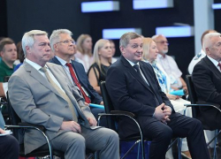 Кортеж ростовского губернатора Василия Голубева заметили в Волгограде