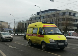 Пациентка получила дополнительные травмы в автомобиле скорой помощи: ДТП у Мамаева кургана