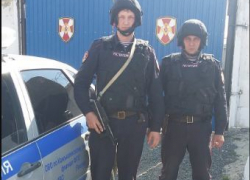 В Камышине угонщик заснул в украденном внедорожнике